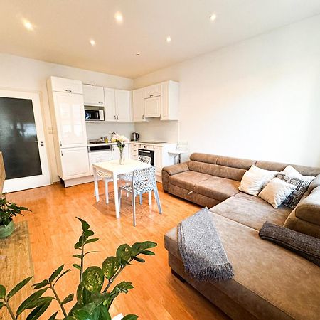 Gorgeous City Center Apartment In Bratislava With Free Parking Zewnętrze zdjęcie