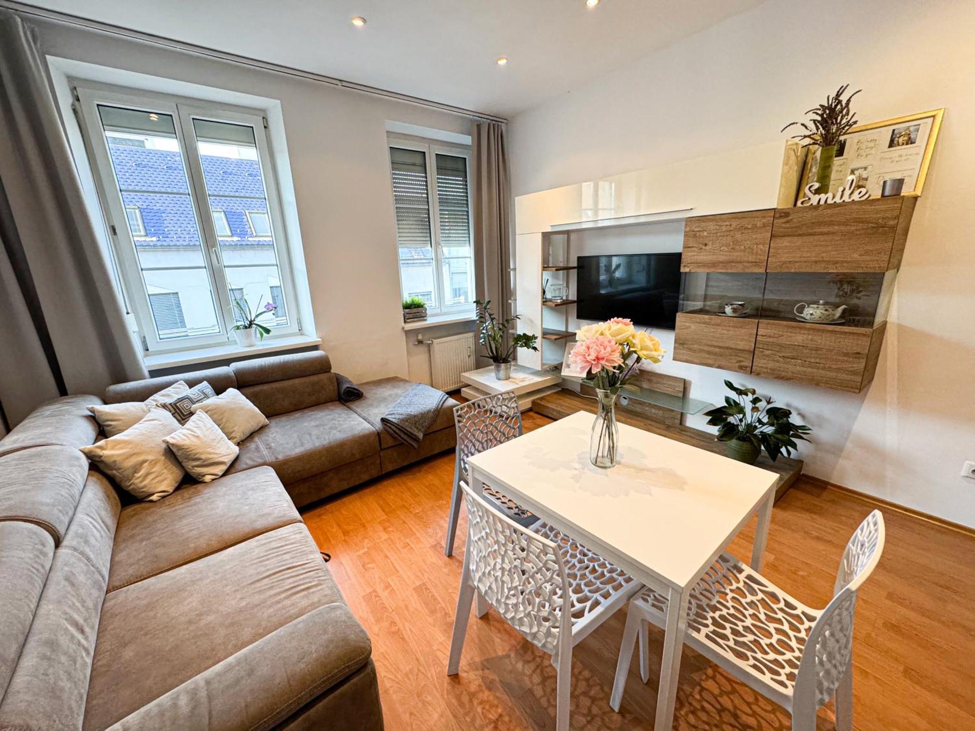 Gorgeous City Center Apartment In Bratislava With Free Parking Zewnętrze zdjęcie