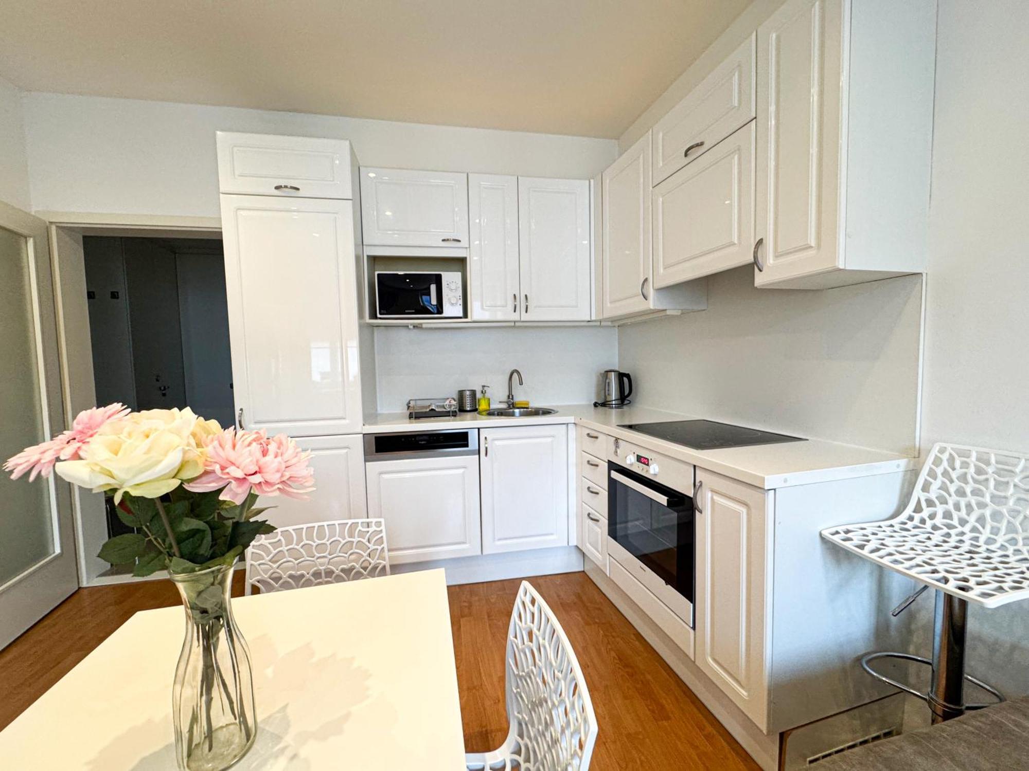 Gorgeous City Center Apartment In Bratislava With Free Parking Zewnętrze zdjęcie